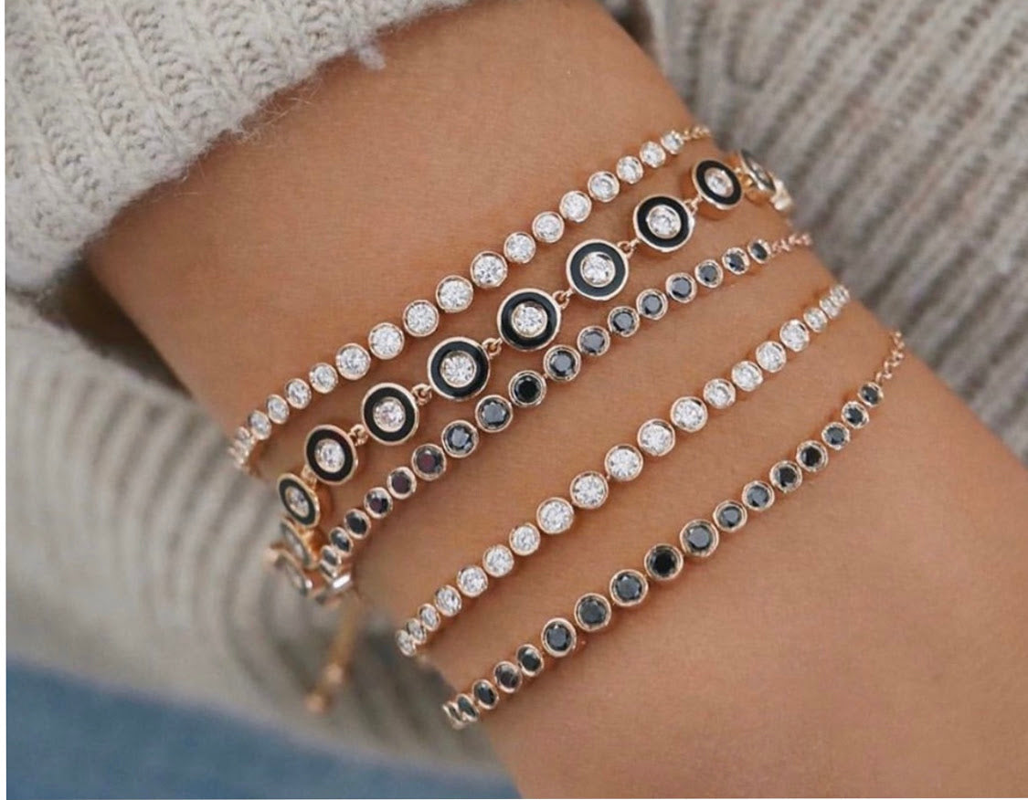 How To Wear Bracelets – Sofia Jewelry