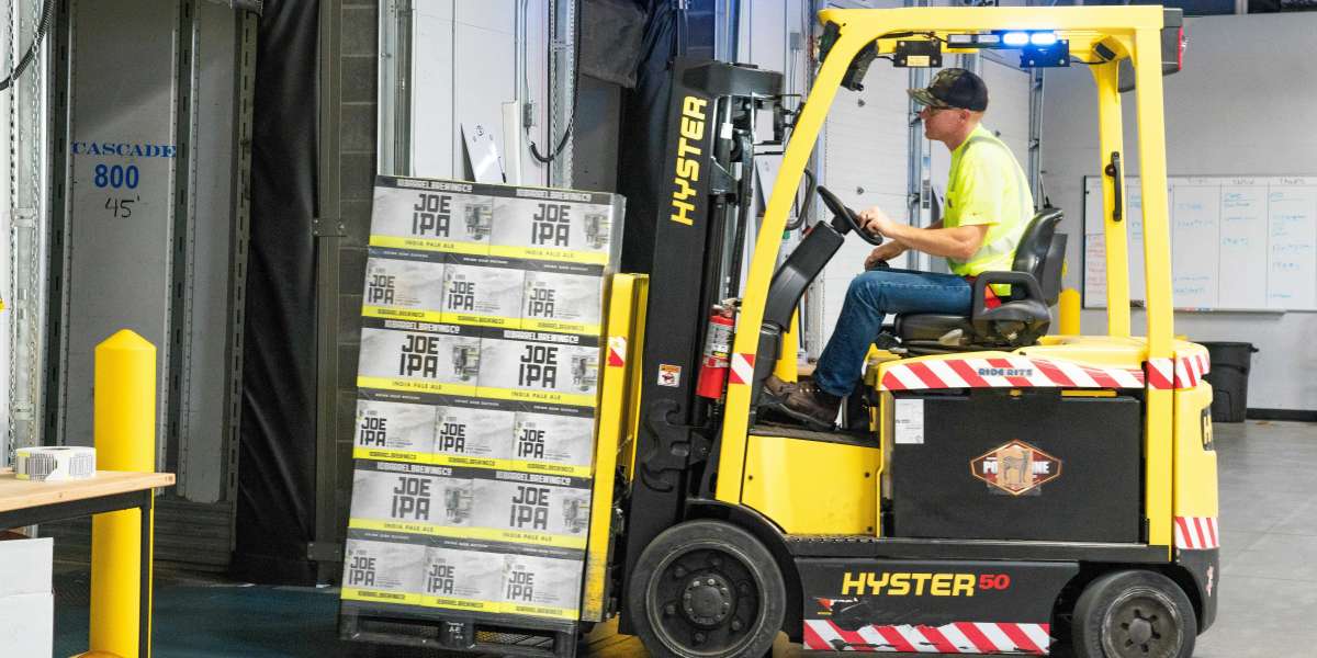 Forklift License Training Centers in Central Queensland: A Comparison