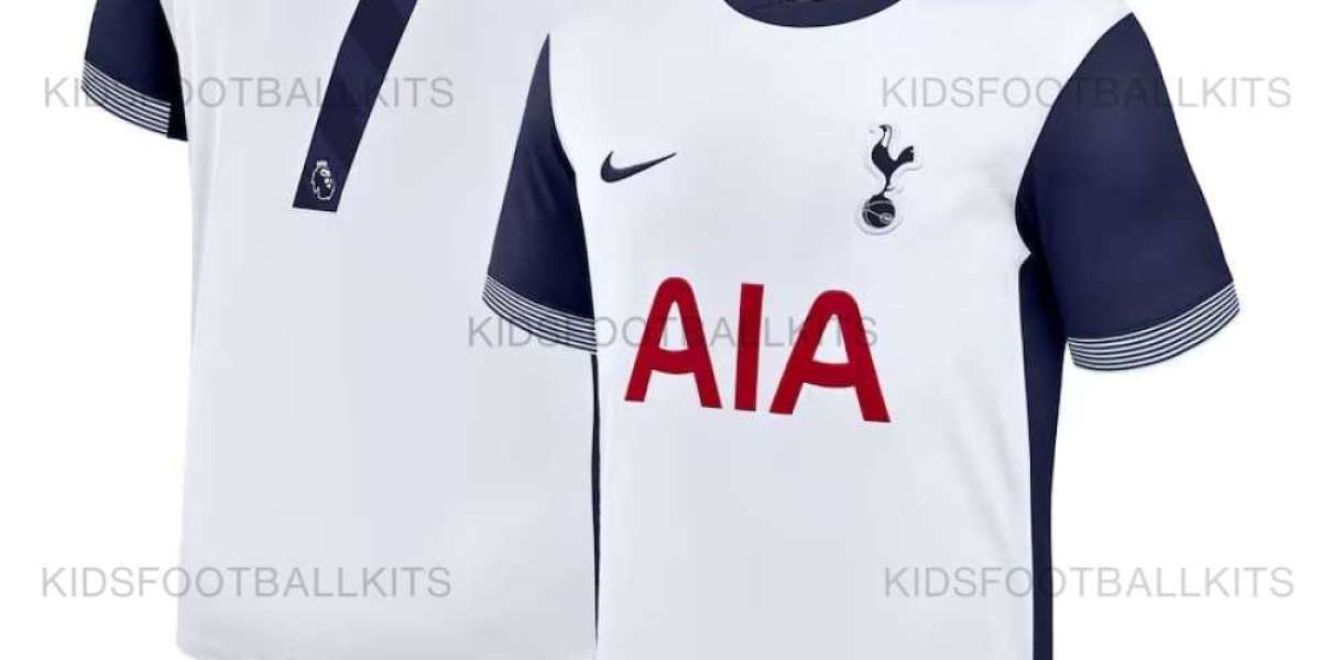 Tottenham Hotspur Football Shirts History