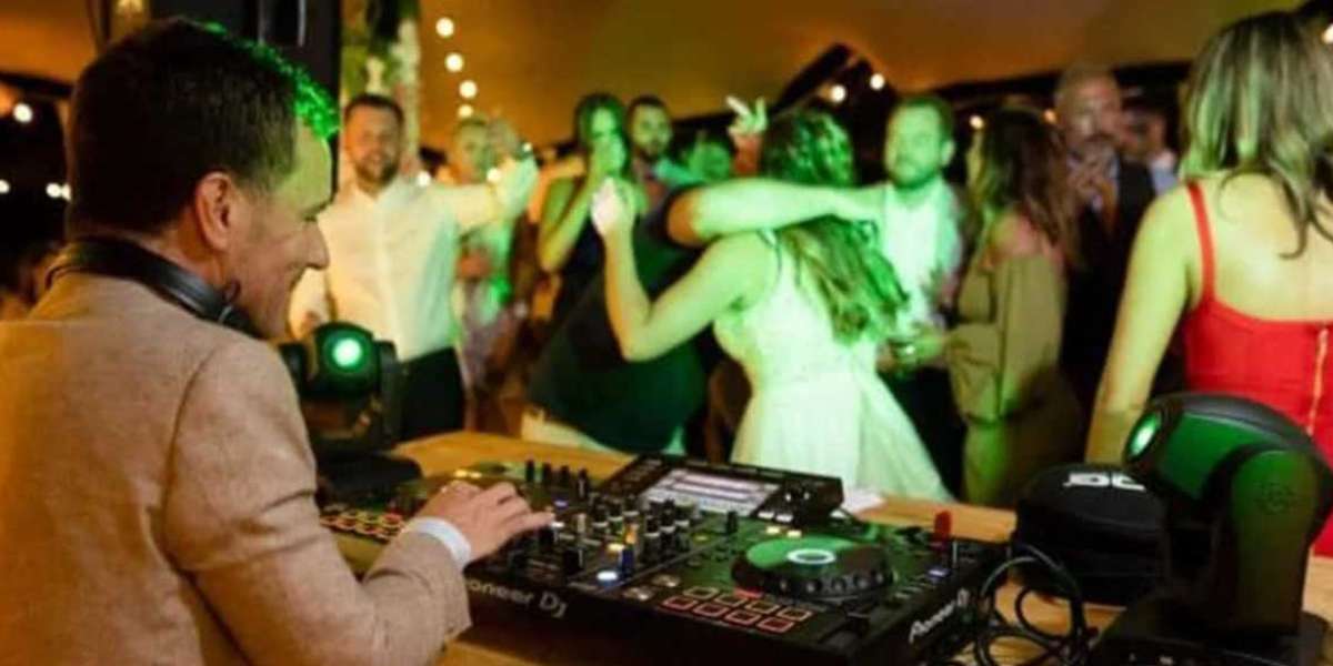 The Ultimate Guide to Finding the Perfect Wedding DJ in Essex