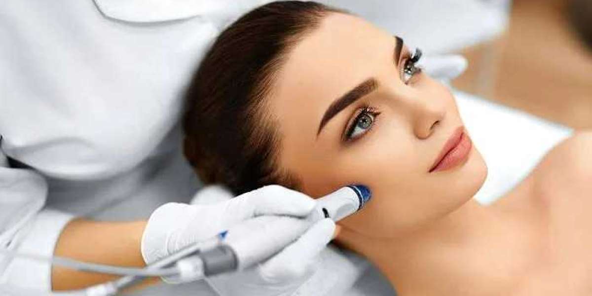 Unlock Your Skin's Radiance: Leading HydraFacial Clinics in Delhi