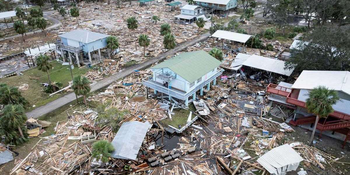 The Dangers Of Hurricane in North Carolina: Mold Growth, Water Damage, And Odor Problems In Your Home