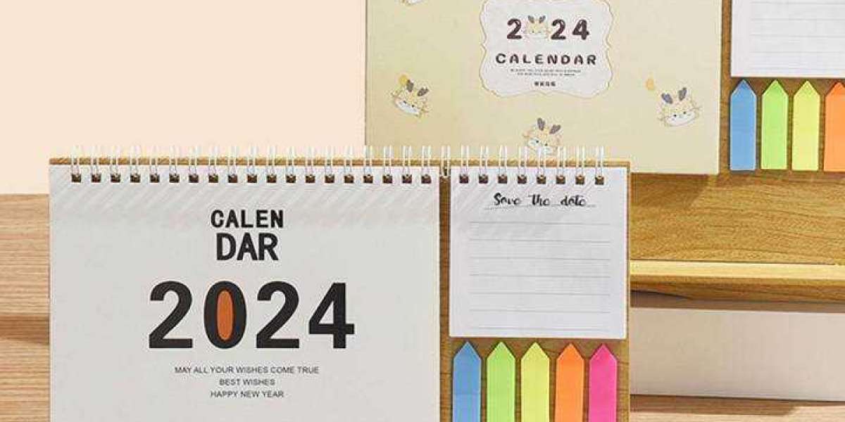 Desk Calendar Printing in Singapore: Organizing Your Year with Style