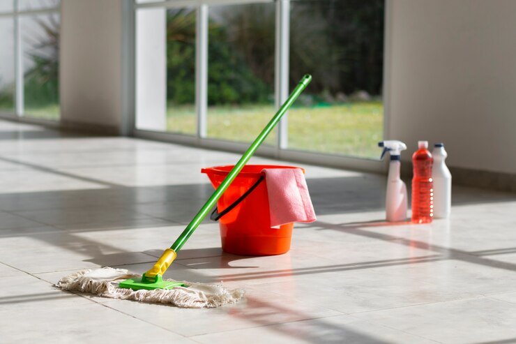 5 Advantages Of Hiring A Vinyl Floor Cleaning Expert - Repur Tech