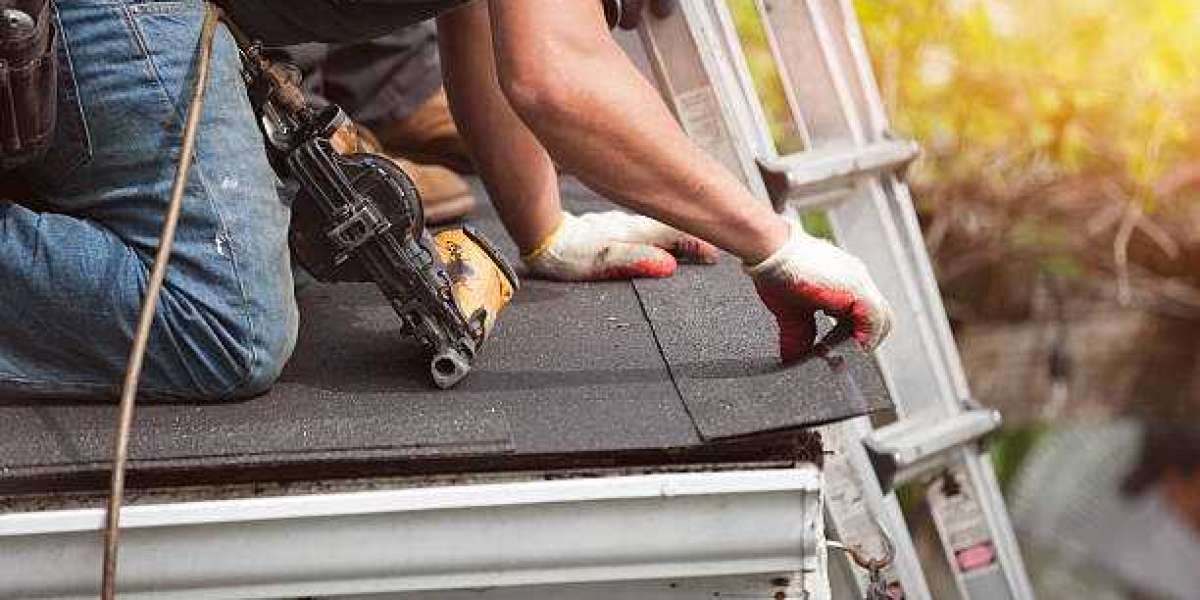 Essential Questions to Ask Before Starting Roof Repair in Houston