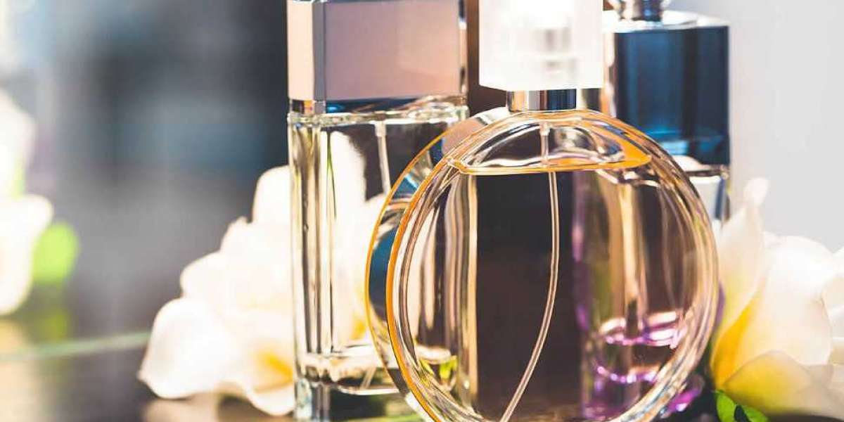 The Science and Art Behind Fragrance and Perfume