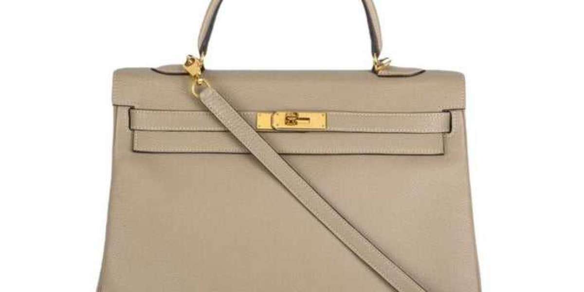 Rent Premium Handbags in UAE | ZRA97 - Luxury Bags for Every Occasion