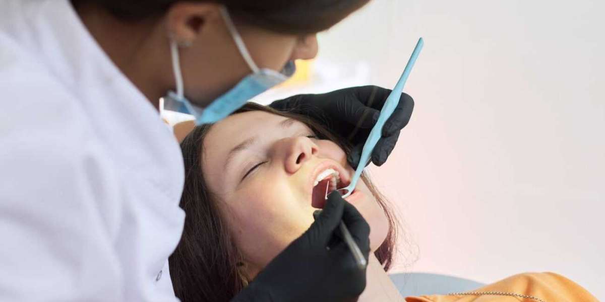 Avoiding Root Infection with Regular Teeth Cleaning