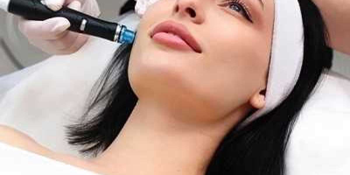 Can I Wear Makeup After My HydraFacial Session?