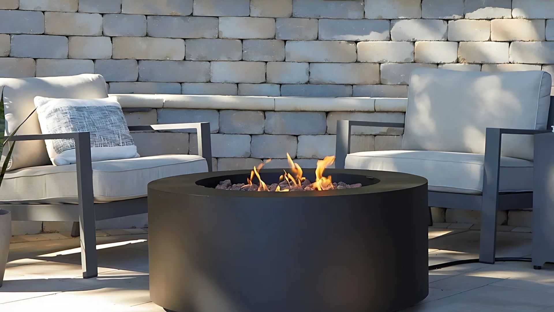 top-styles-of-round-propane-fire-tables