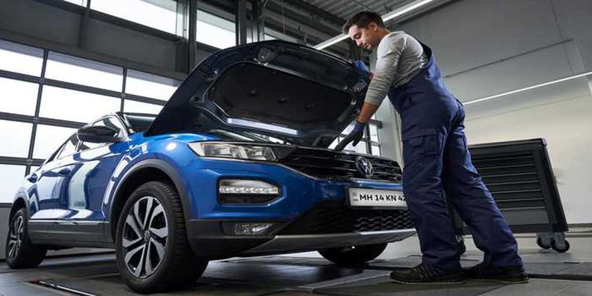 Why Timely Car Engine Repairs Are Important for Dubai’s Drivers