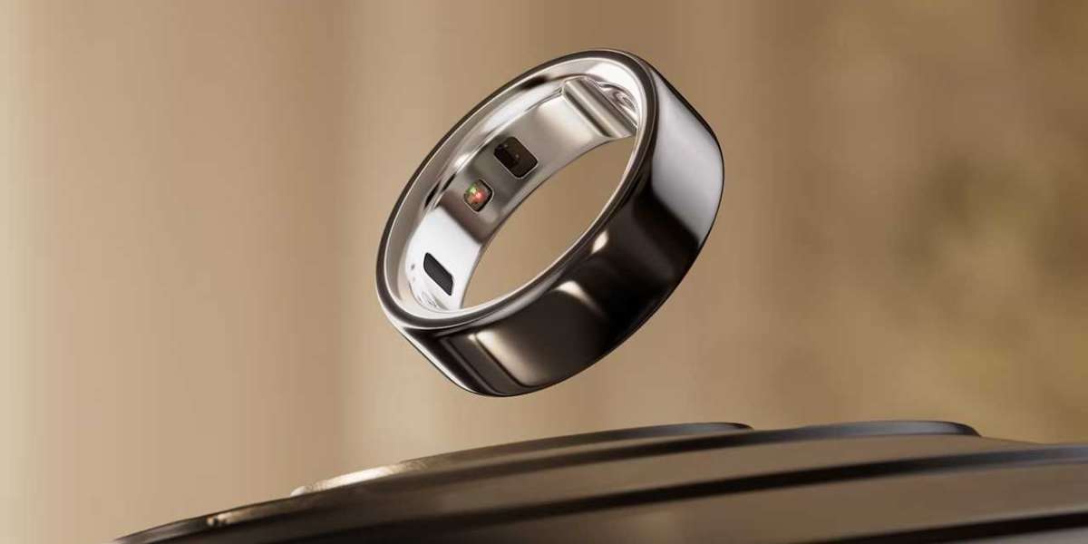 Oura Ring : Health and Fitness Tracker Review