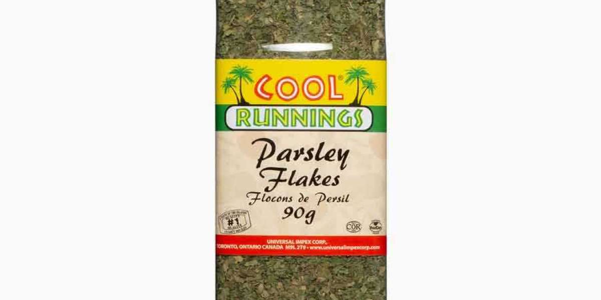 Why Every Canadian Kitchen Needs Parsley Flakes from Cool Runnings Foods