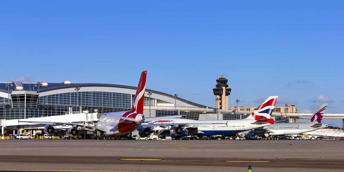 Spirit Airlines DFW Terminal