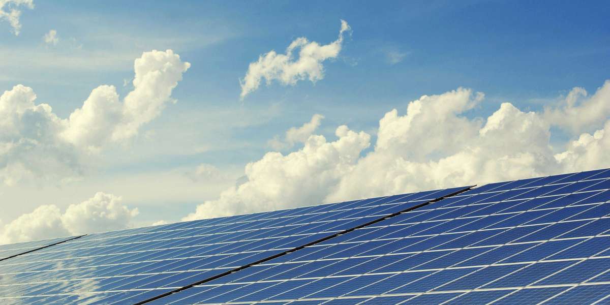 Comprehensive Guide to Solar Panel Installation: Steps, Benefits, and Maintenance