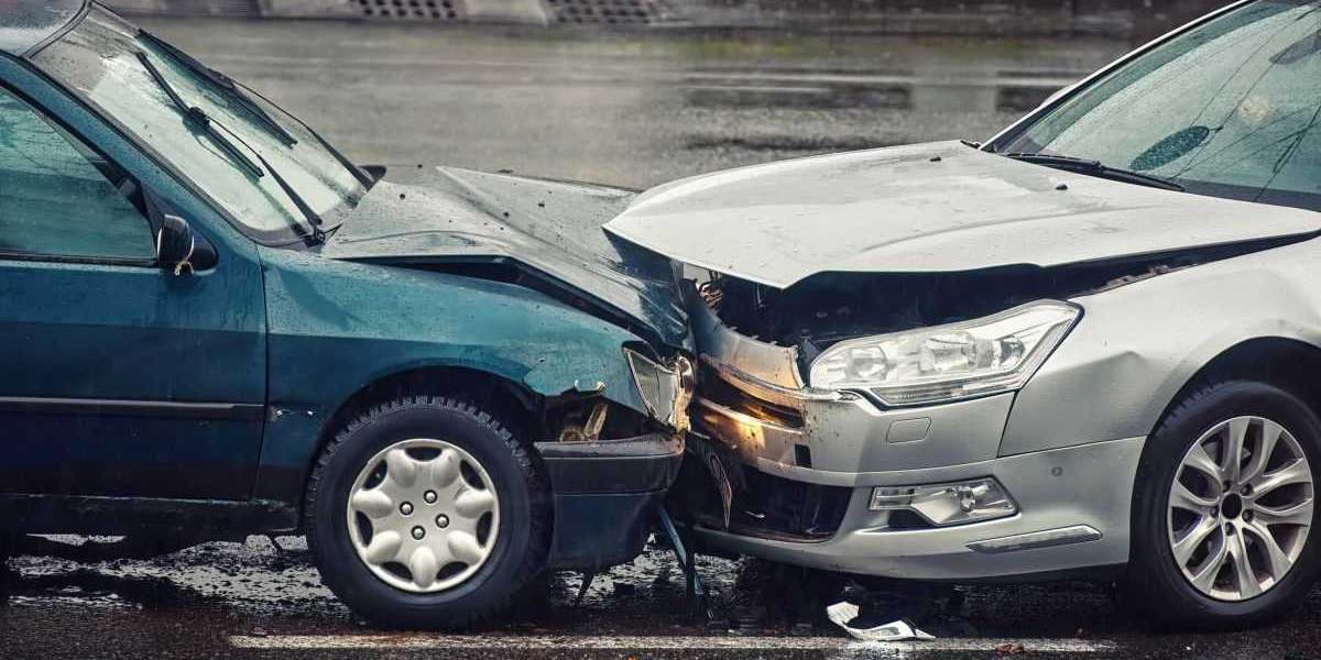 Legal Guidance from a head on collisions lawyer & Catastrophic Accident Lawyer