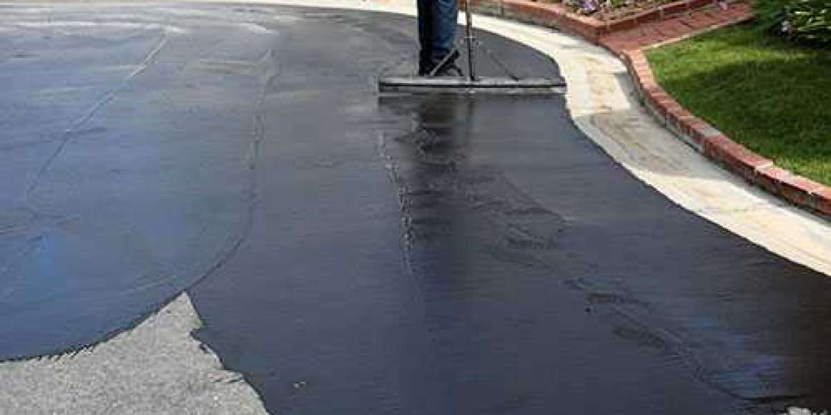 Title: Why Blacktop Seal Coating Services Are Good for Parking Lots