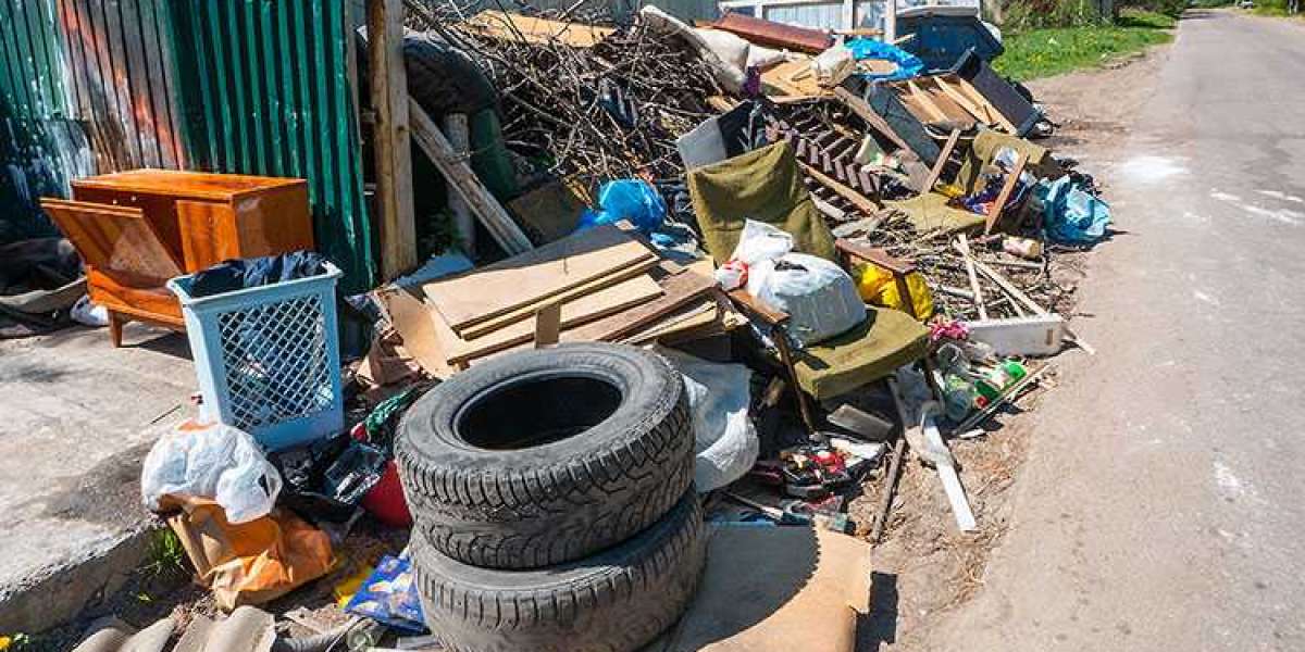 What Should You Know Before Residential Junk Removal Services?