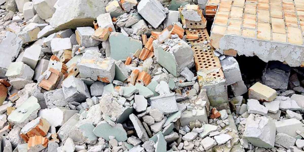 What Are the Benefits of Construction Debris Removal Services?