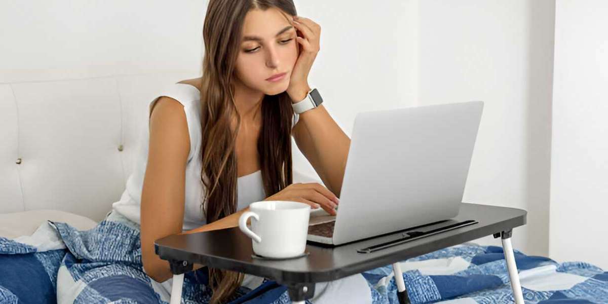 Discover the Power of Psychology: Flexible Online Courses for Future Experts