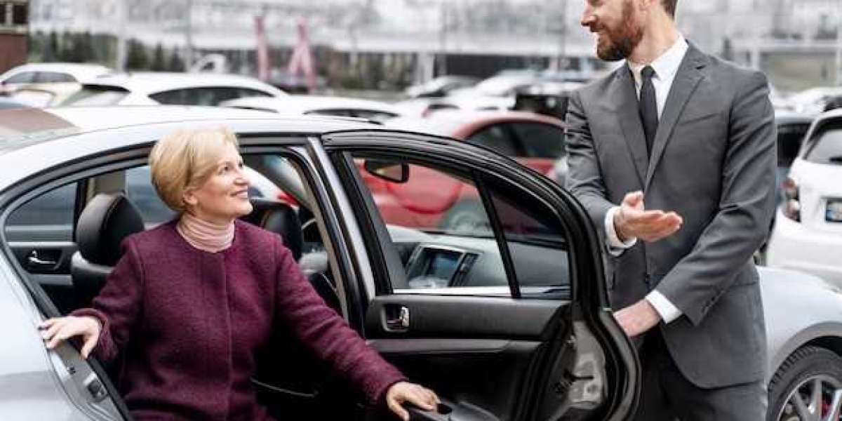 A Complete Guide to Airport Transfers in the UK: Options, Costs, and Tips