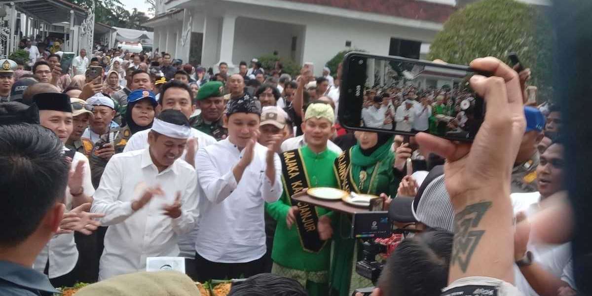 Cianjur Bina Siswa Bermasalah Lewat Program Bela Negara~Dadunation