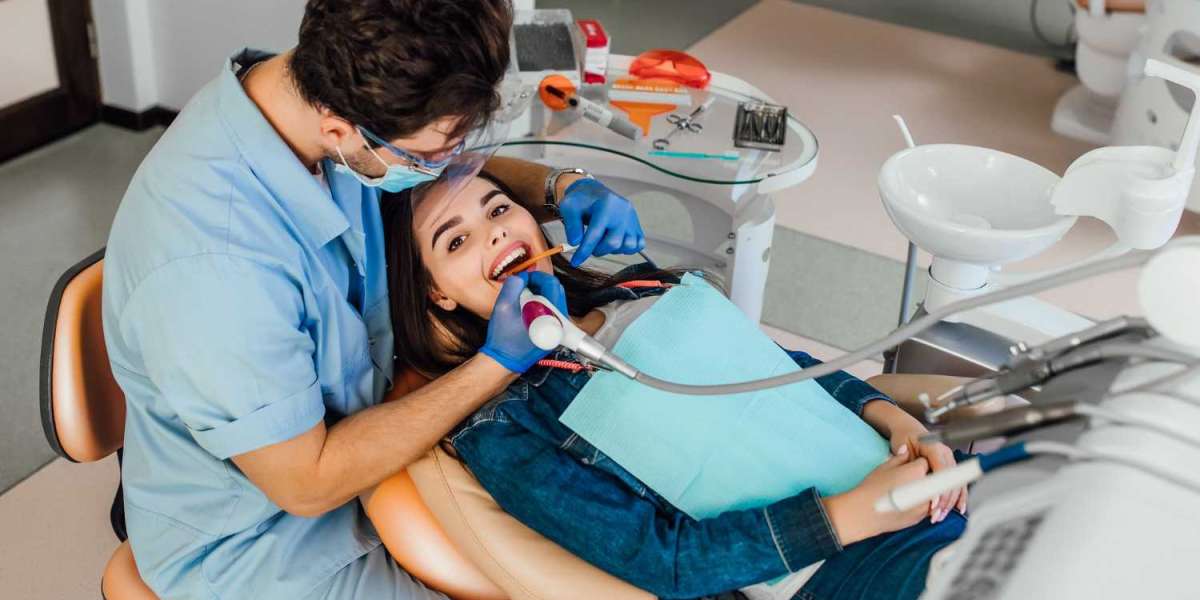How to Choose the Right Dental Treatment for Your Oral Health Needs?