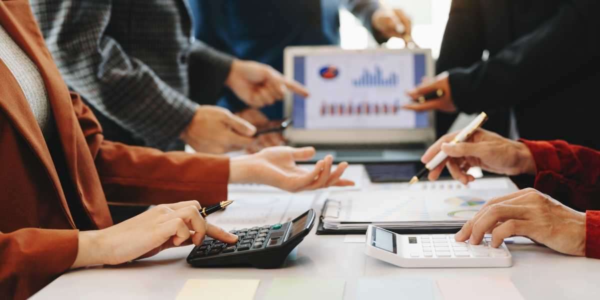 Why a Fake Credit Report Generator Is a Must-Have for Financial Planning