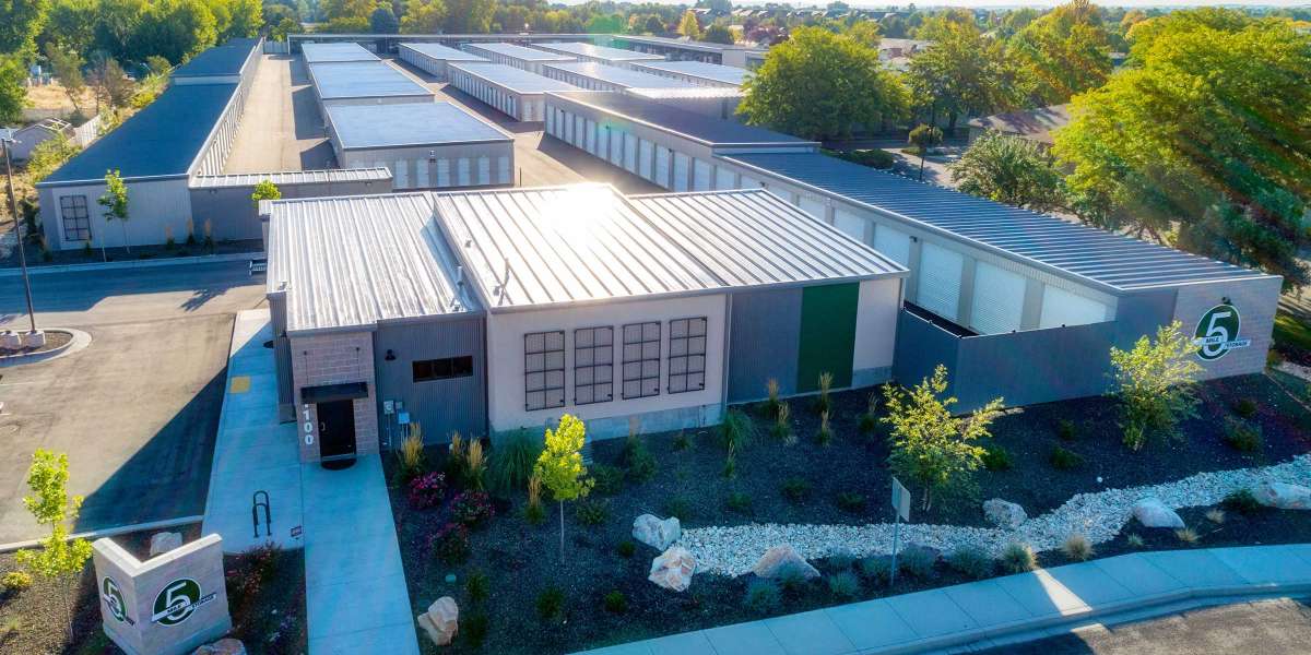 Smart Self Storage Lighting: How LED Solutions Improve Safety and Cut Energy Costs