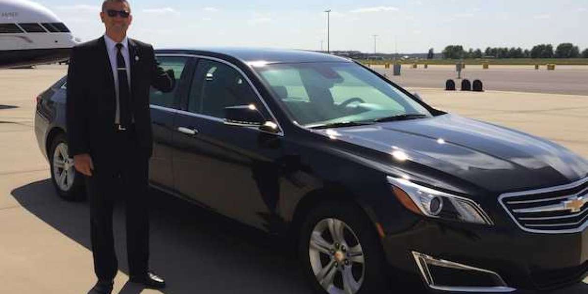 Executive Airport Transfers for Stress-Free Business Trip Transportation