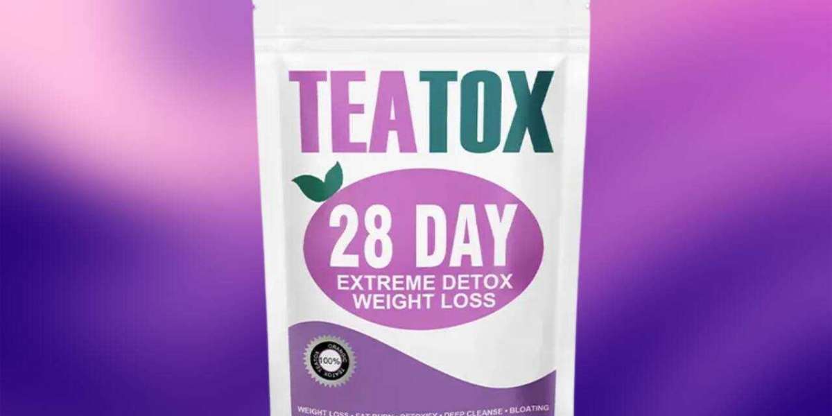 Does SlimMe Detox Tea contain natural herbs?