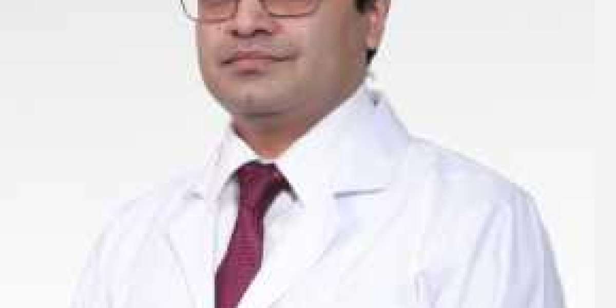 Dr. Vaibhav – Trusted Expert for Stage 4 Cancer Treatment Mumbai