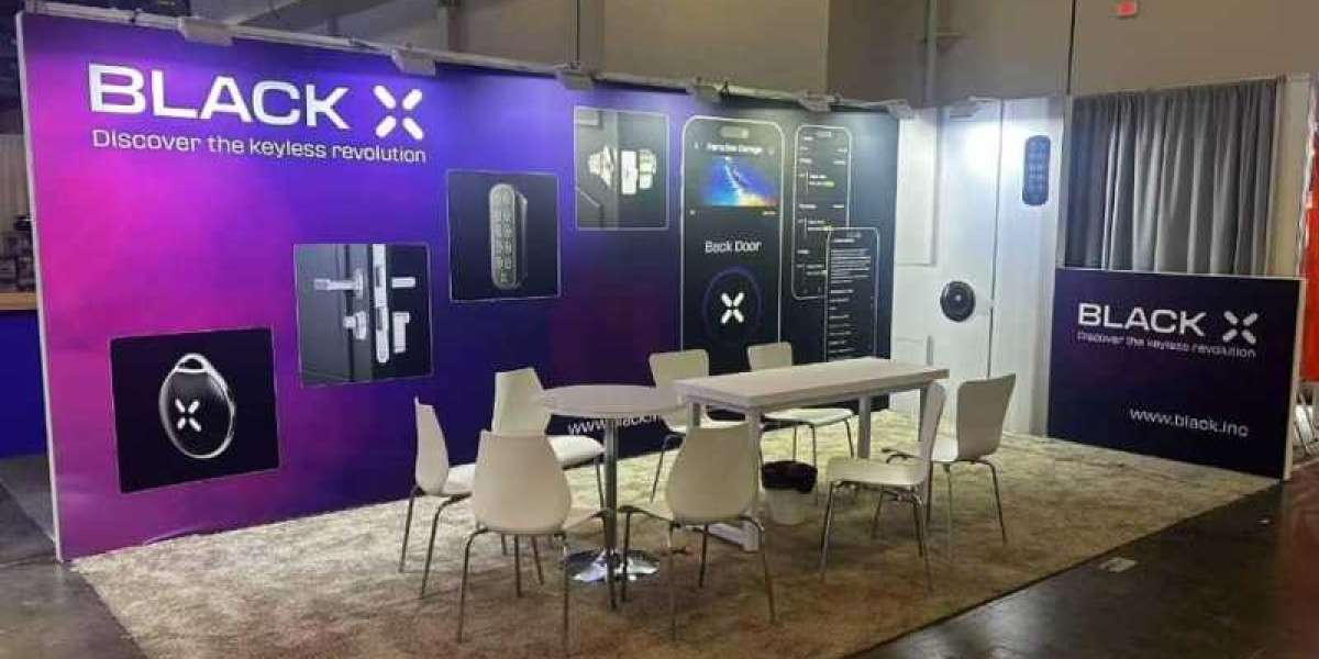 Stand Out at GlassBuild America 2025 with a Custom Trade Show Booth