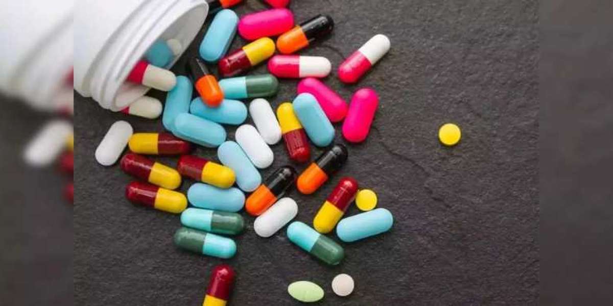 Get Ready for a High-Demand Career: Pharmacy College Admissions 2025