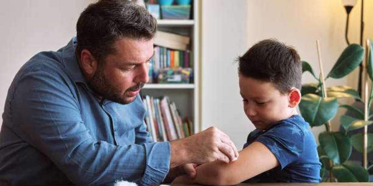 Wound Care at Home: Promoting Healing in a Comfortable Setting