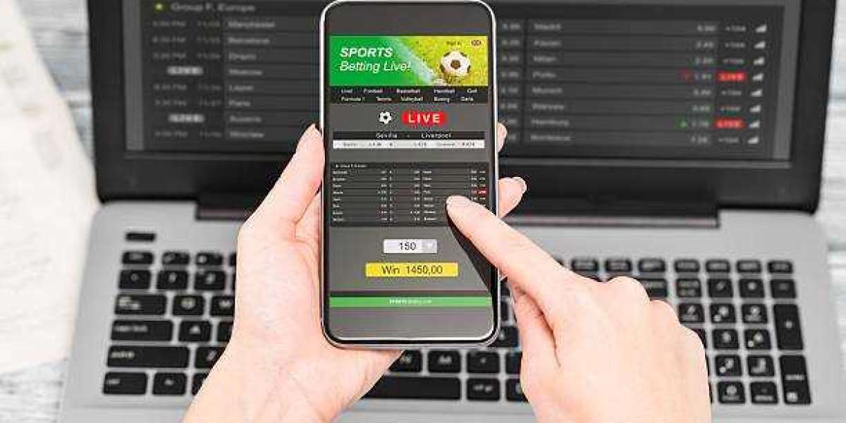 Transformation of Sports Betting App Development in the USA: From Web to Mobile Apps