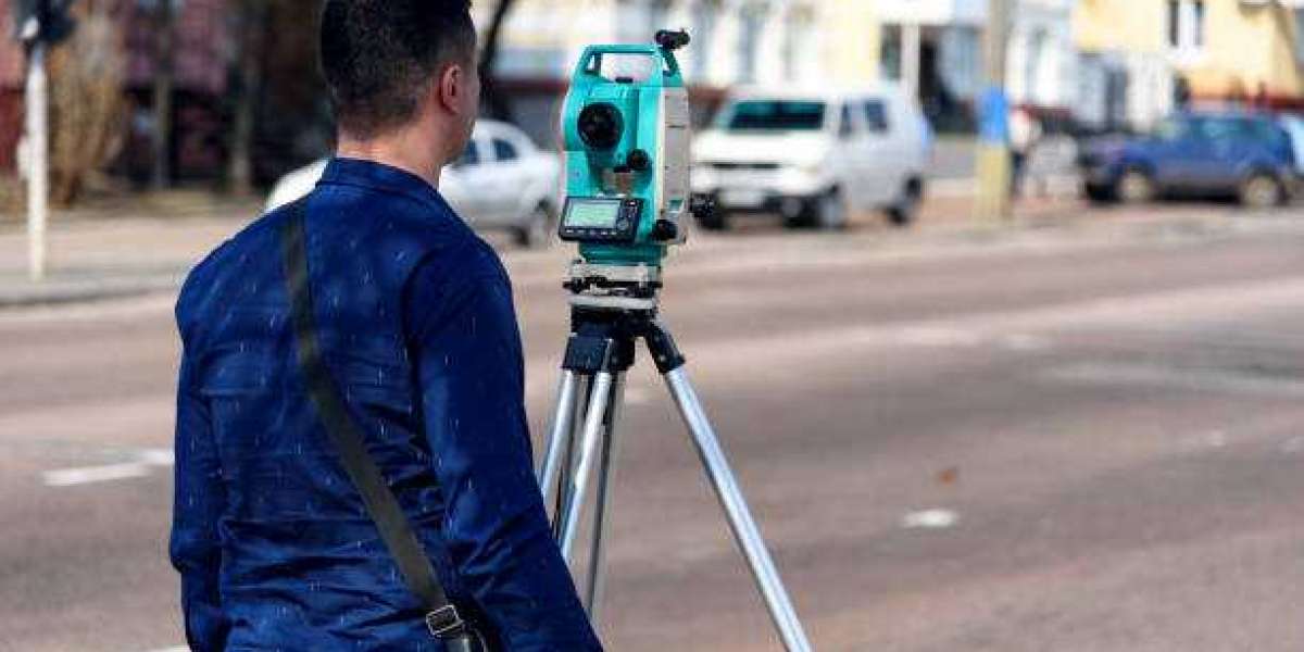 Robotic Total Stations Market Share, Size & Forecast 2033