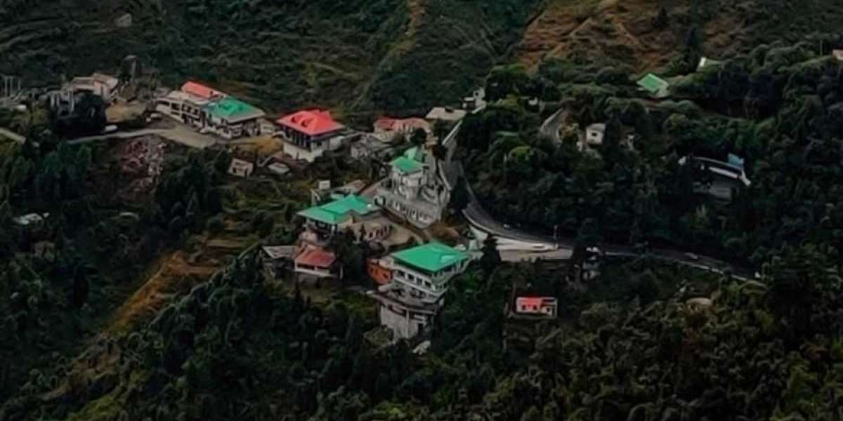 Your Scenic Escape Hotels on Mussoorie’s Mall Road