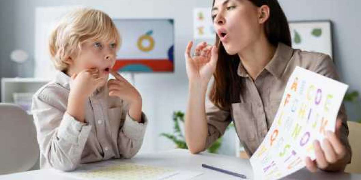 Fun Spanish Lessons for Toddlers – Learn Through Songs and Games!