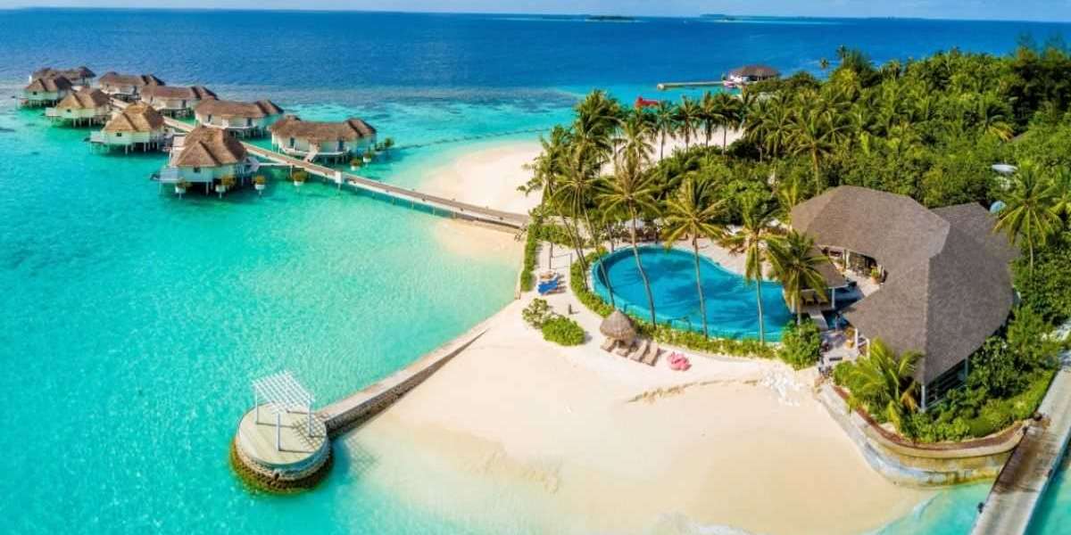 Maldives Vacation Packages: Plan the Perfect Island Escape with Eazair