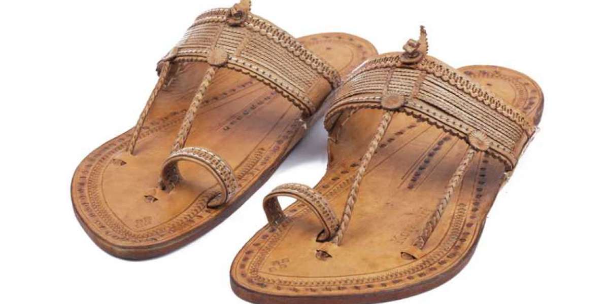 Step in Style with Kolhapuri Chappals for Men: Tradition Meets Trend