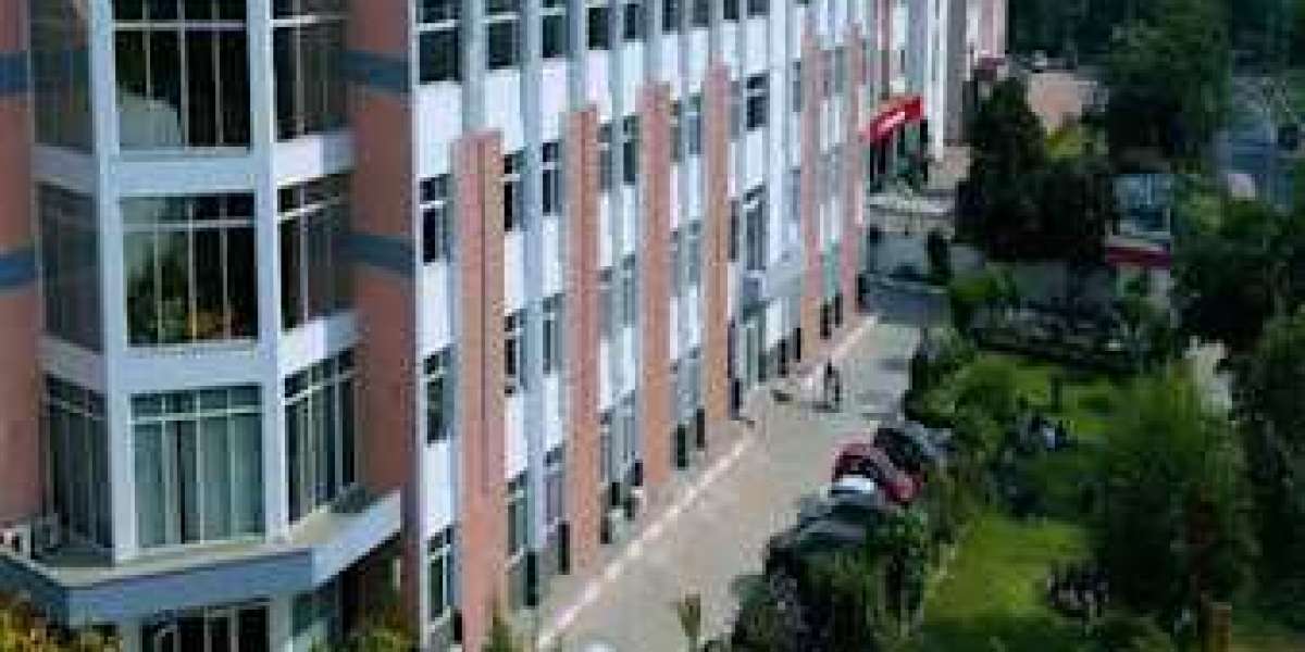 Secure Your Future at the Best Pharmacy College for Admission in Greater Noida