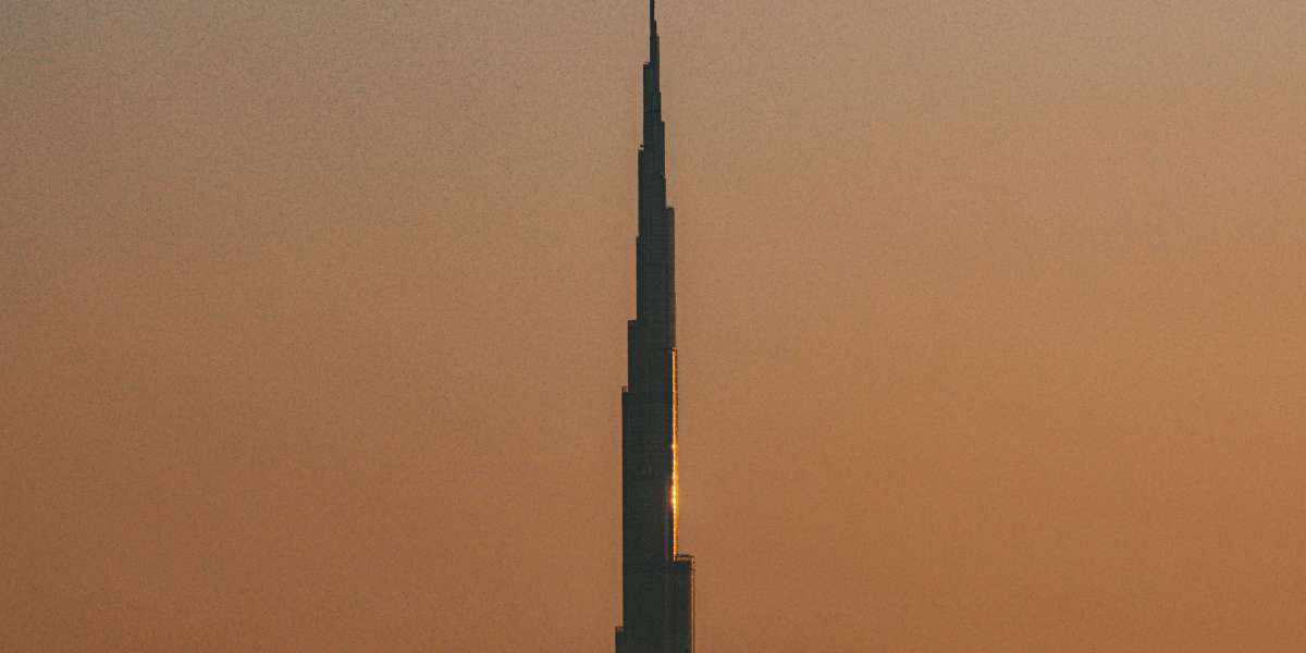 Burj Khalifa 124 vs 148 Floor: Which One Should You Visit?