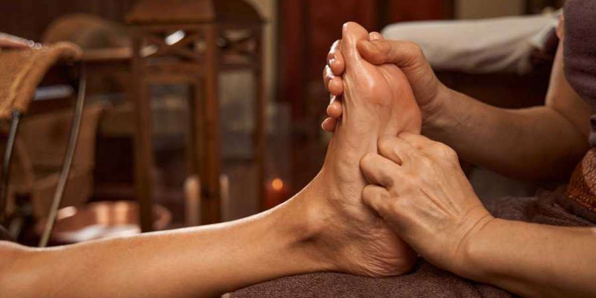 Soothe Your Soles: The Rising Trend of Foot Massage in Vancouver
