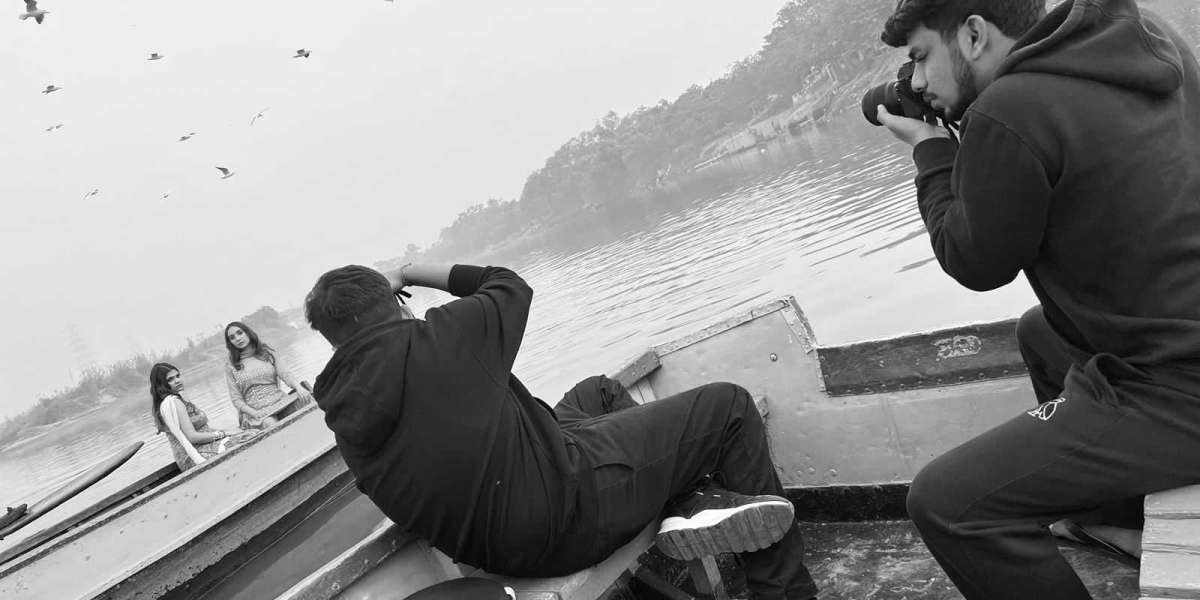 Capturing Admission Season Through the Lens - A Photographer's Journey with IIP