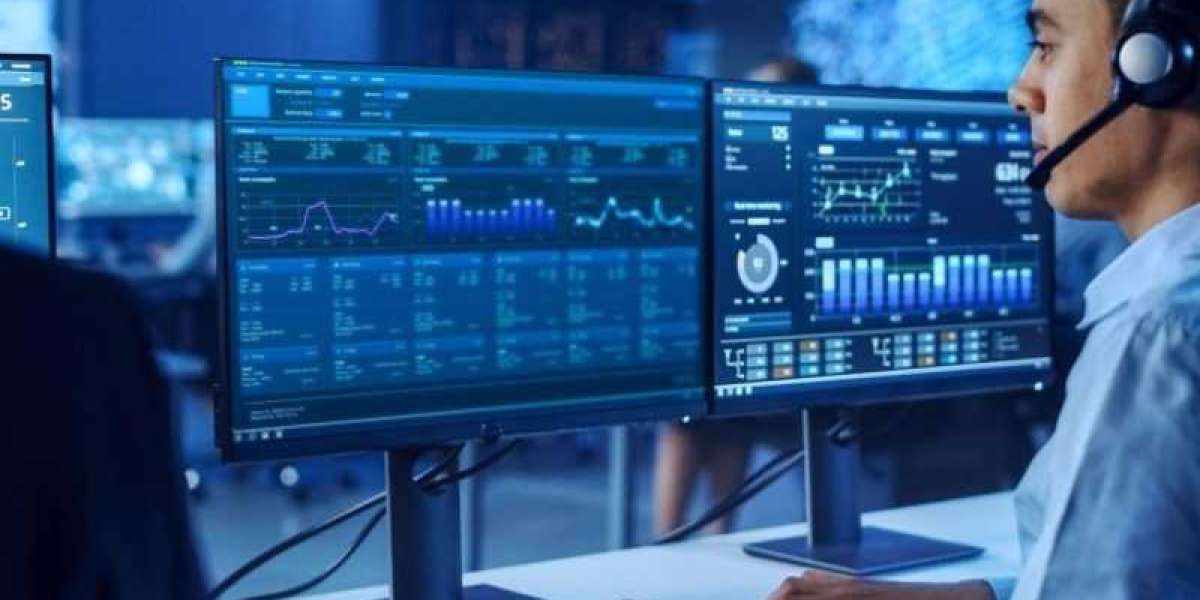 How IT Outsourcing Support Helps SMEs Scale Safely
