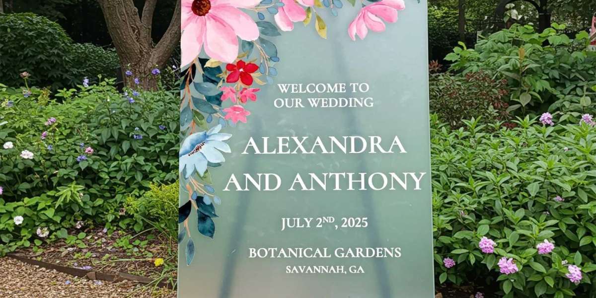Welcome Sign Wedding Must-Haves by iCustomLabel