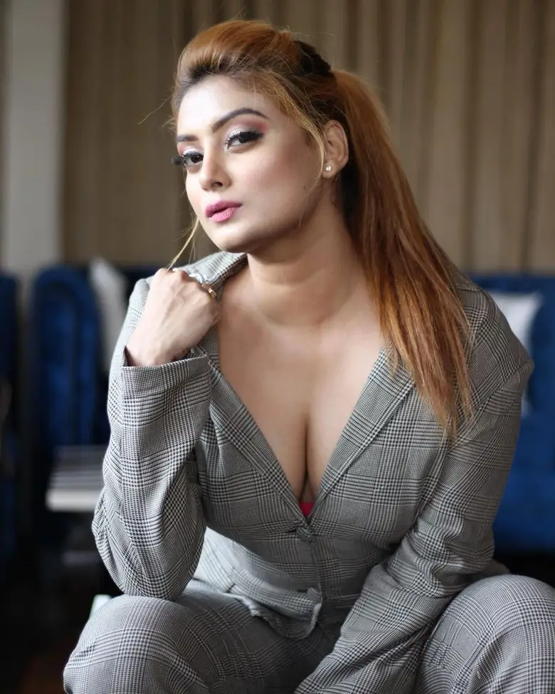 nayrakhan