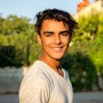 Gregory Reyes