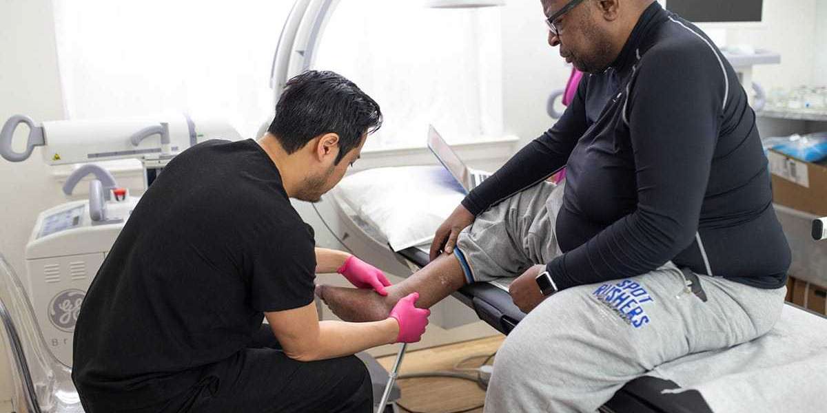 How Do I Know When To See A Vascular Doctor For Vein Pain Or Leg Swelling?